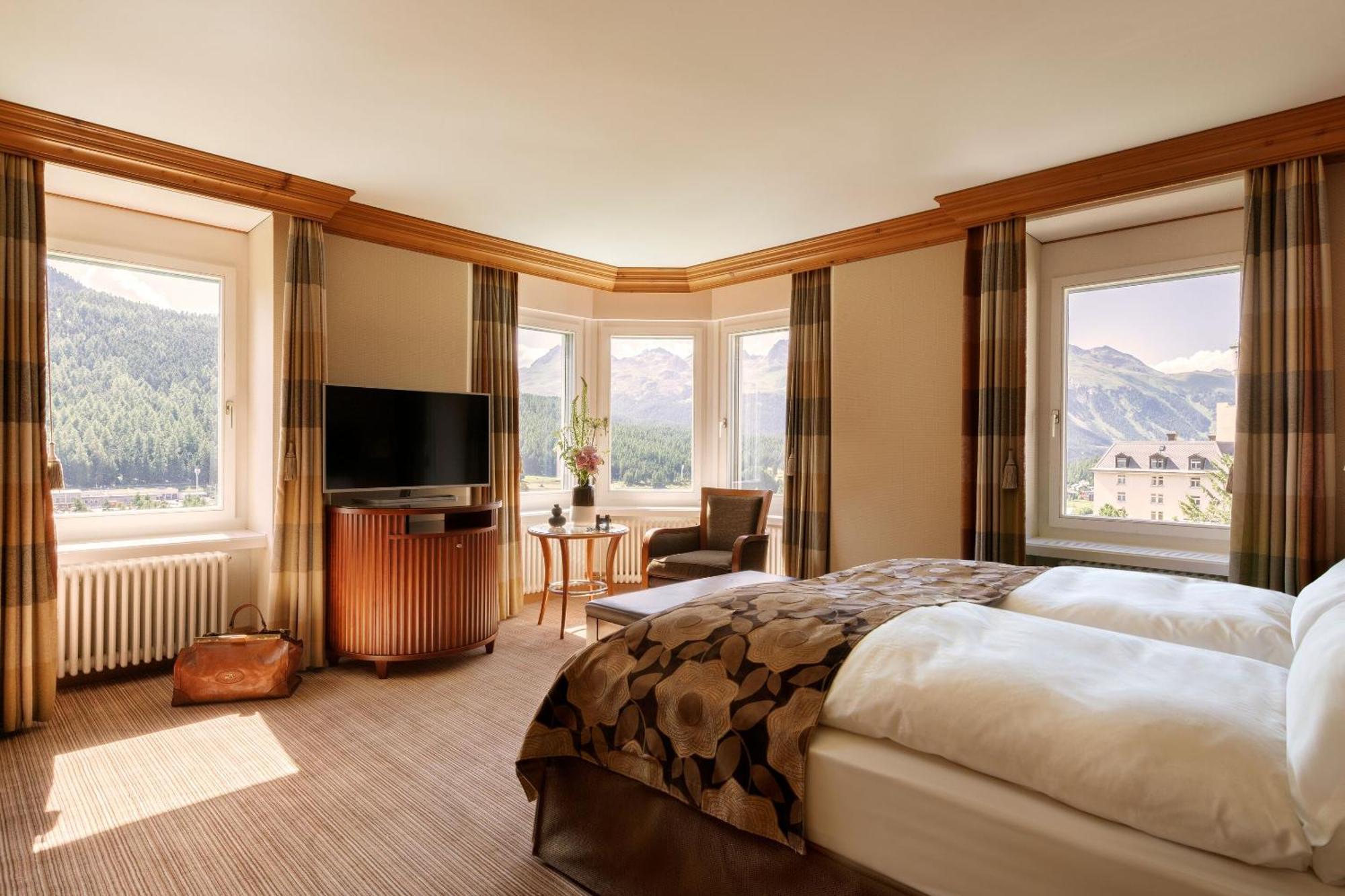 Grand Hotel Kronenhof Pontresina Exterior foto